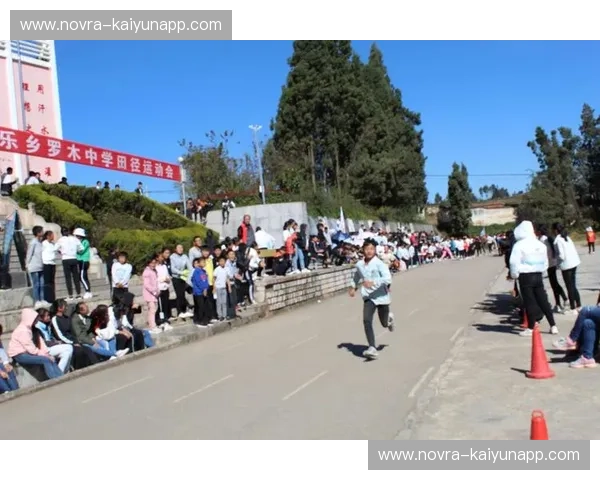 宿命对决，圣诞硝烟！勇士与骑士的史诗级恩怨情仇，点燃冬日激情